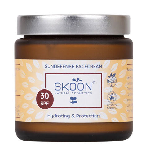 Fugtgivende dagcreme SPF30 fra Skoon