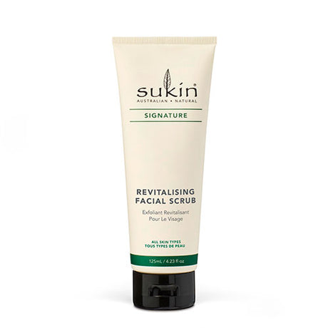 Facial Scrub Revitalising Signature fra Sukin