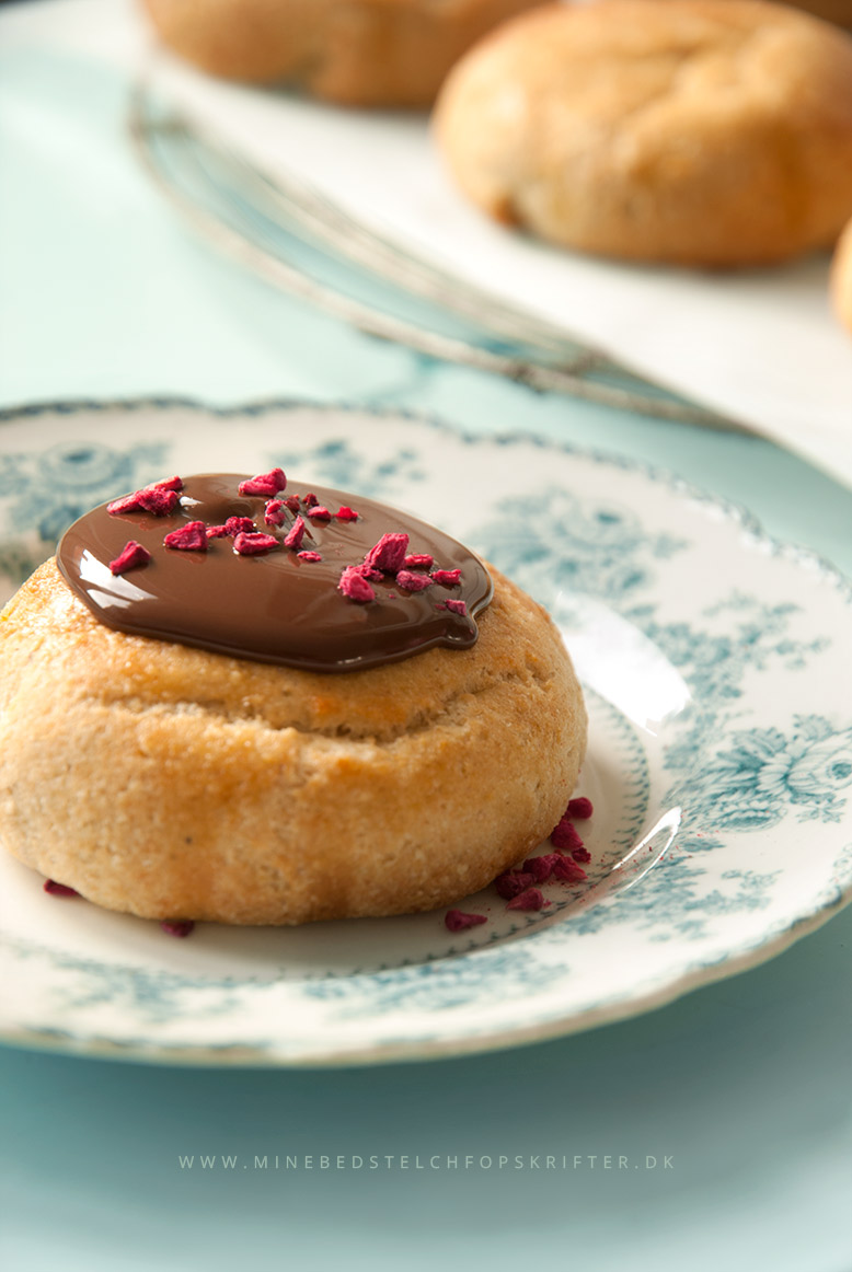 Gammeldags Fastelavnsboller Med Creme