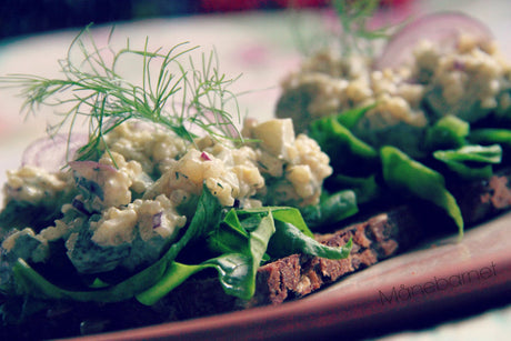 Kold quinoasalat i sennep/dild dressing