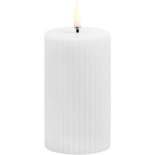 LED grooved Bloklys, Nordic White, Smooth, 5,8x10 fra Uyuni lighting