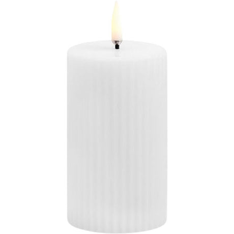 LED grooved Bloklys, Nordic White, Smooth, 5,8x10 fra Uyuni lighting