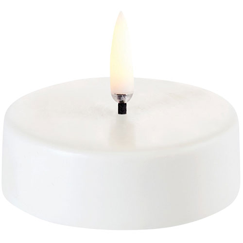 LED Fyrfadslys maxi, Nordic White, Smooth, 6,1x2,2 fra Uyuni lighting