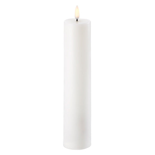 LED Bloklys, Nordic White, Smooth, 4,8x22 cm fra Uyuni lighting