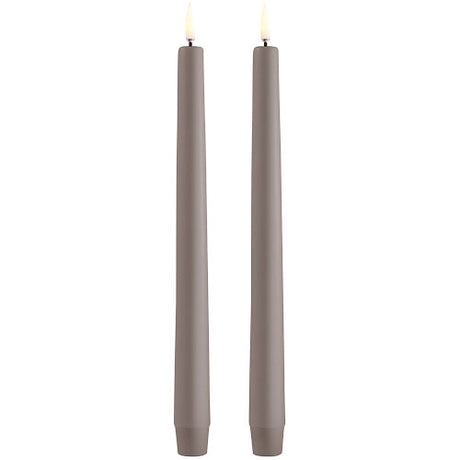LED Kronelys, Sandstone,  Smooth, 2-pack, 2,3x25 c fra Uyuni lighting