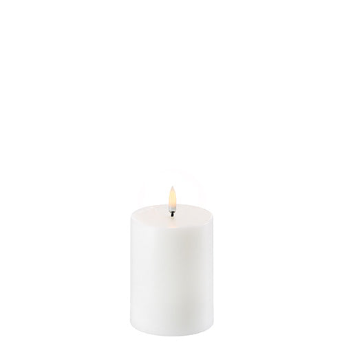 LED Bloklys, Nordic white, Smooth, 7,8x10 cm fra Uyuni lighting